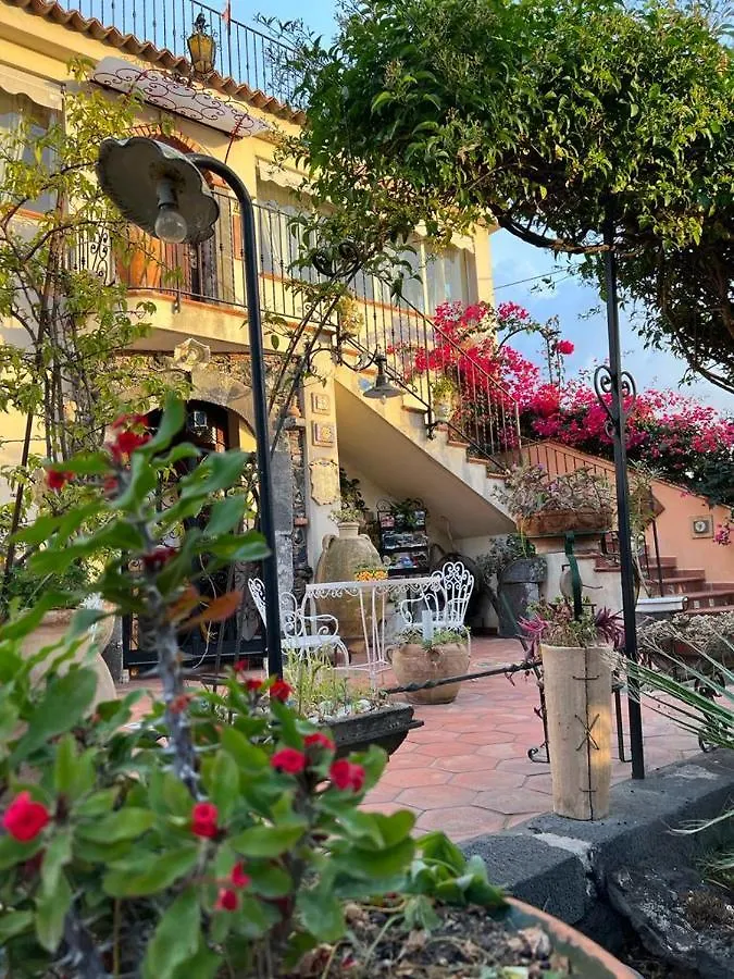 陶尔米纳La Capanna Di Giuseppe E Maria住宿加早餐旅馆 0*, 陶尔米纳 意大利