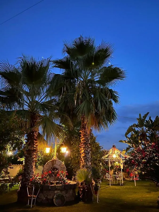La Capanna Di Giuseppe E Maria Bed & Breakfast Taormina 0*,  Italy